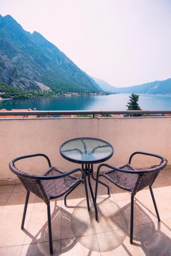 Gemma Di Cattaro Apartments Kültér fotó